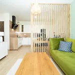 Sunset View Apartment