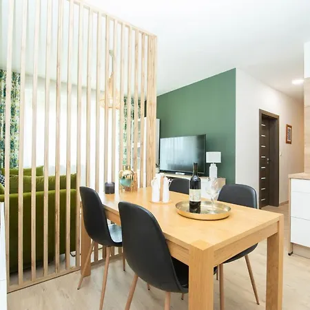 Sunset View 斯卡利察